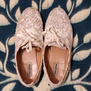 Not Rated Sparkly White & Gold Sneakers